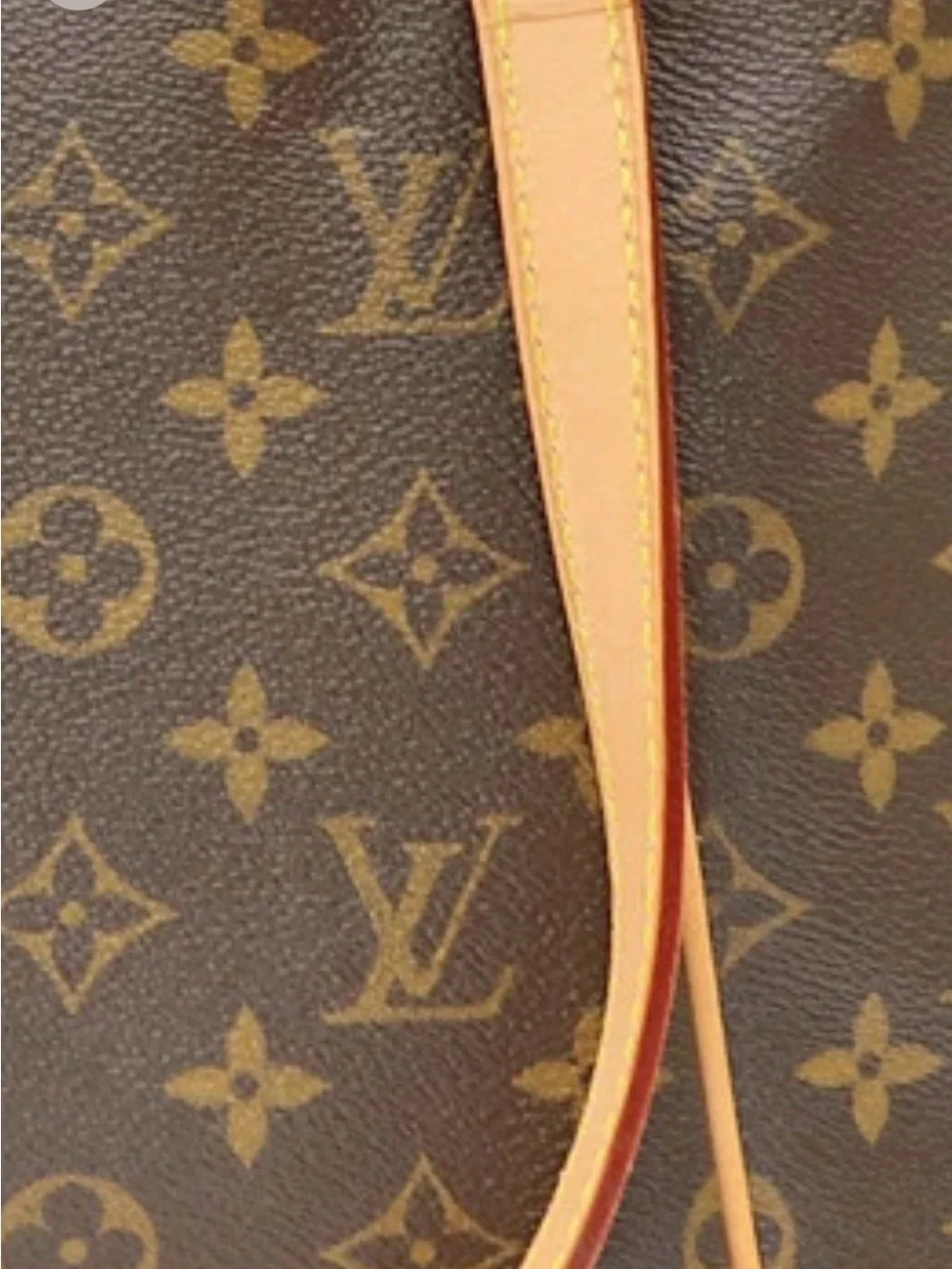 Louis Vuitton Totally MM Monogram Tote/shoulder bag.